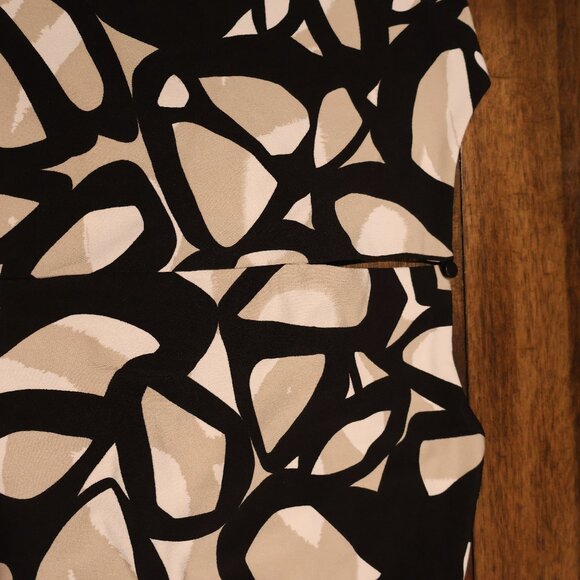 Calvin Klein Corporate Shell - Picture 6 of 6